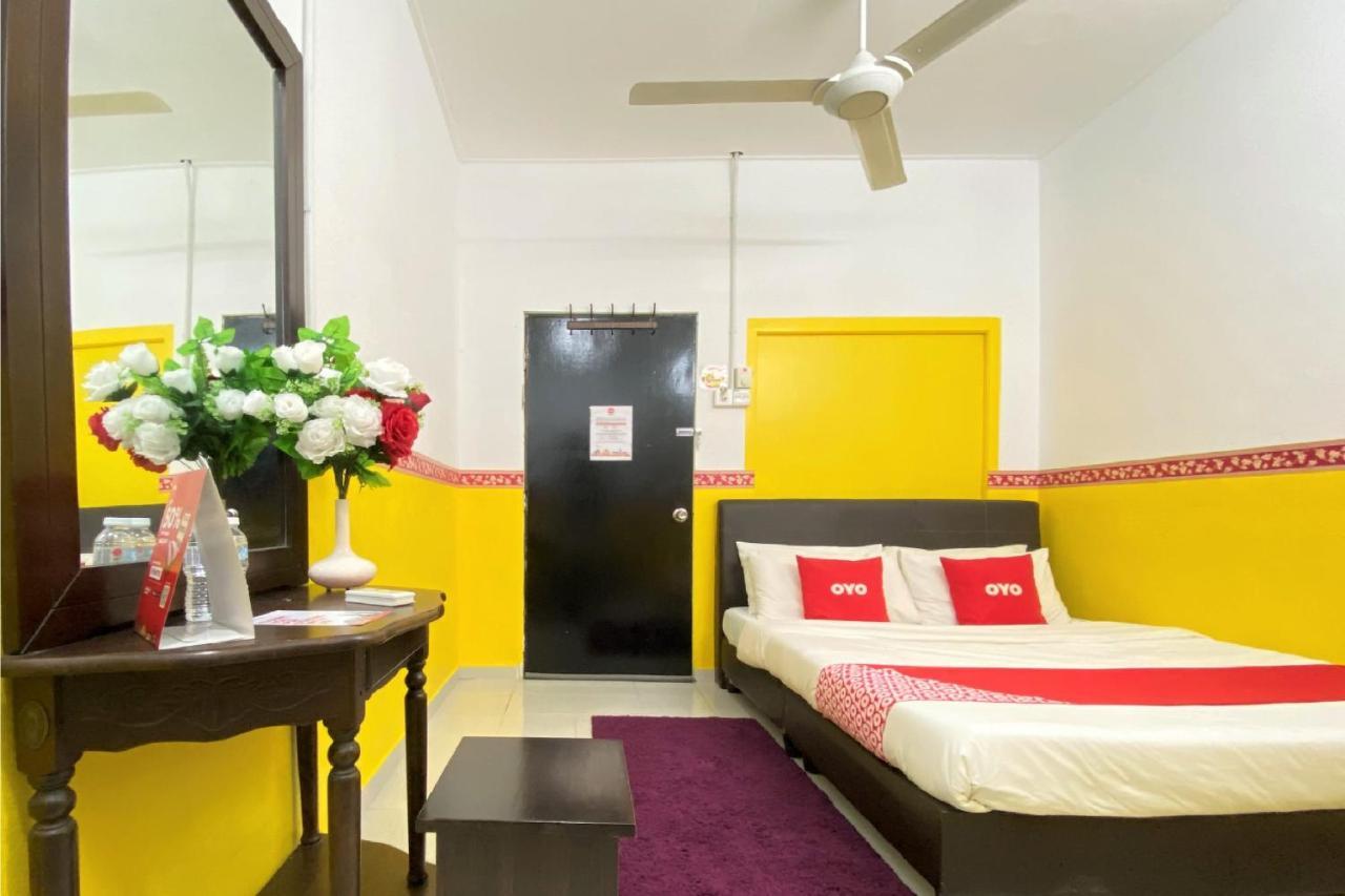 Oyo 90176 D'Cruz Sunrise Villa ปันไตเจอนัง ภายนอก รูปภาพ