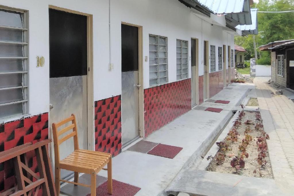 Oyo 90176 D'Cruz Sunrise Villa ปันไตเจอนัง ภายนอก รูปภาพ