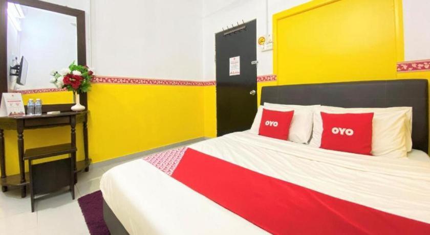Oyo 90176 D'Cruz Sunrise Villa ปันไตเจอนัง ภายนอก รูปภาพ