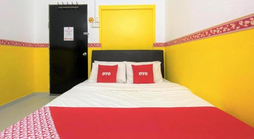 Oyo 90176 D'Cruz Sunrise Villa ปันไตเจอนัง ภายนอก รูปภาพ