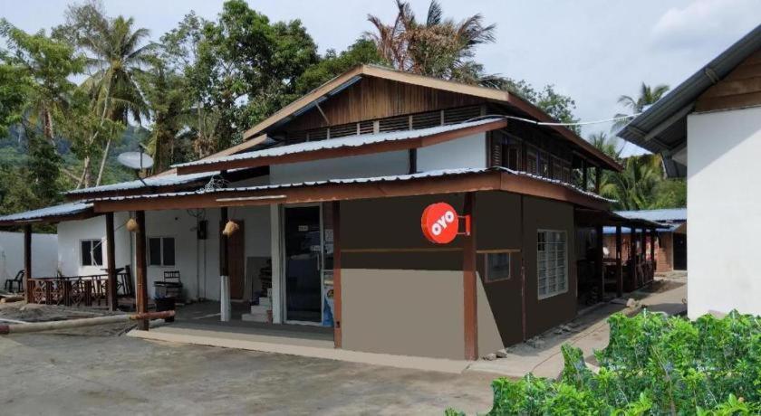 Oyo 90176 D'Cruz Sunrise Villa ปันไตเจอนัง ภายนอก รูปภาพ